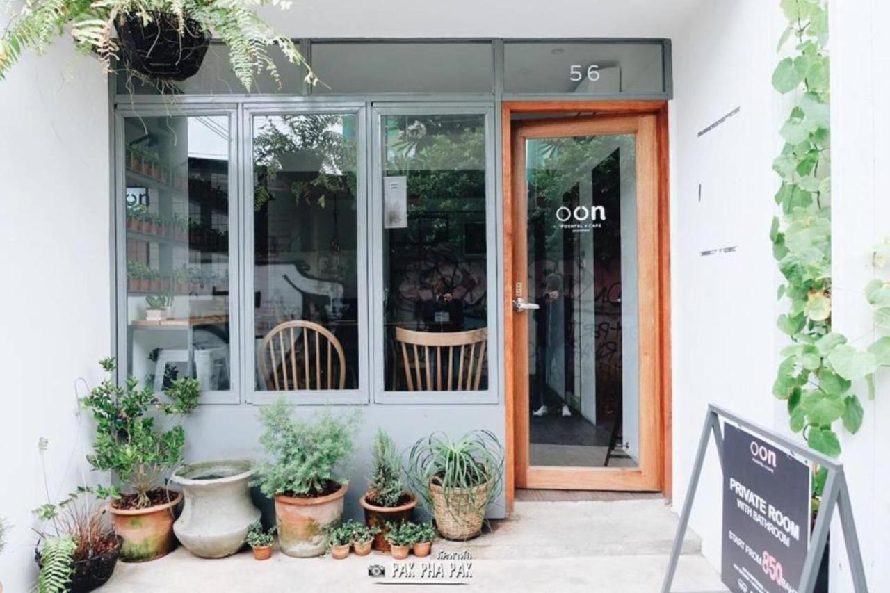 Oon Poshtel X Cafe Hostel Csiangmaj Kültér fotó